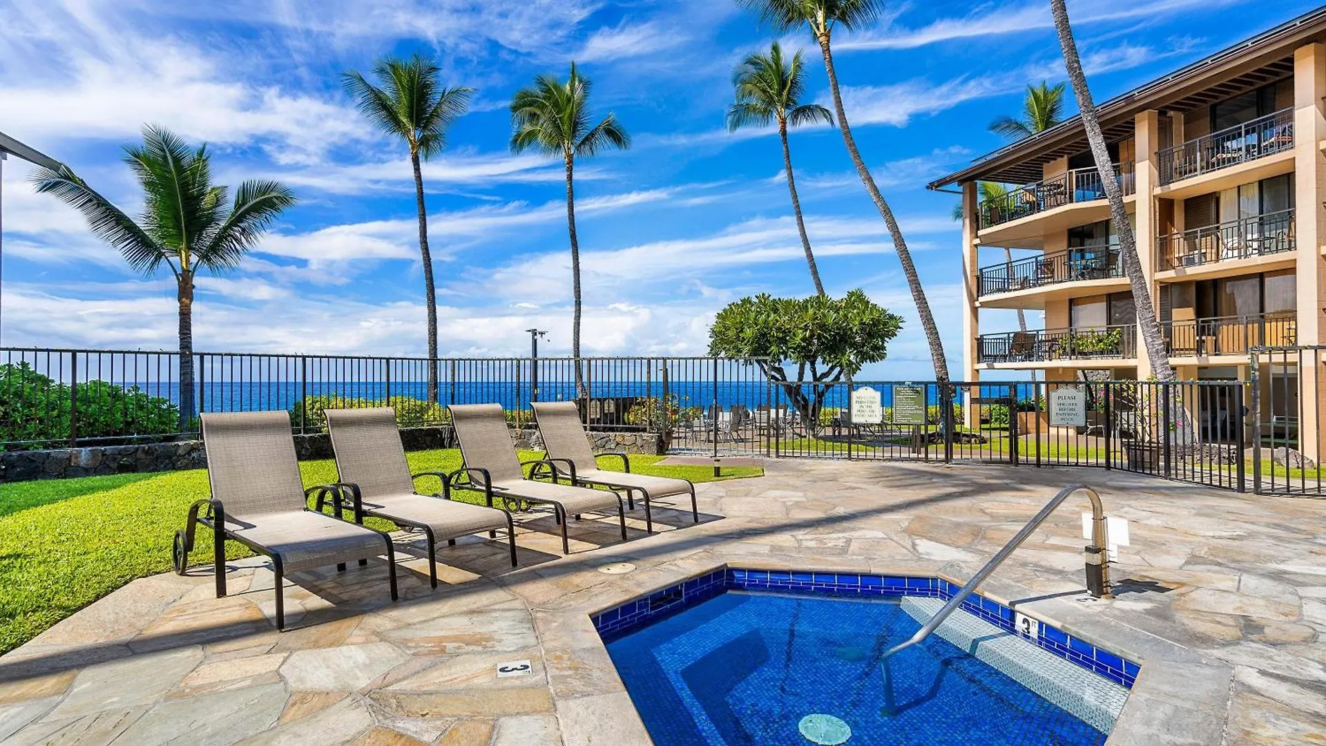בית נופש קאילואה-קונה Kona Makai #2-303: Beautiful Top Floor Ocean View W/Ac